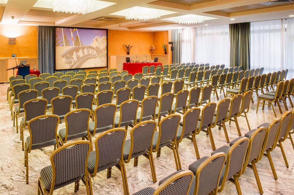 Hotel Salera Asti Ngoại thất bức ảnh