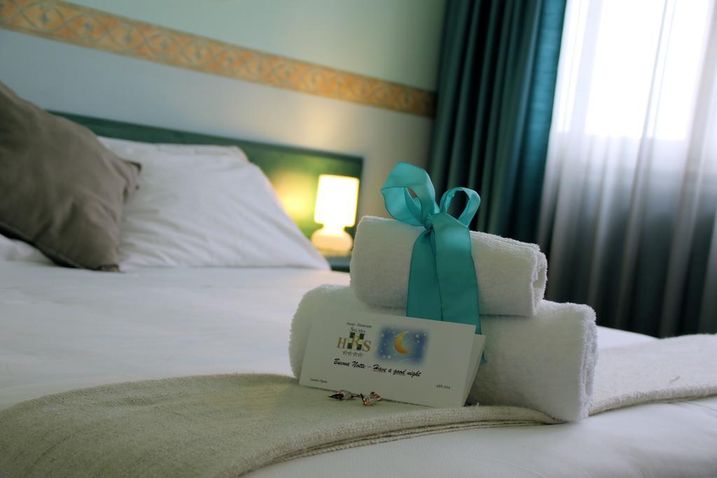 Hotel Salera Asti Ngoại thất bức ảnh