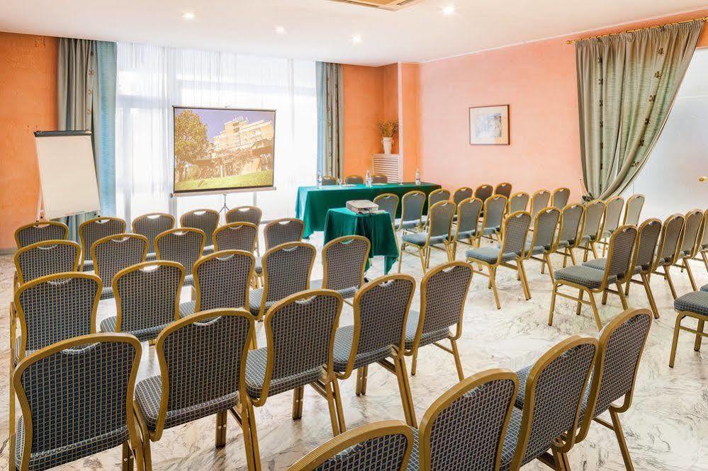 Hotel Salera Asti Ngoại thất bức ảnh